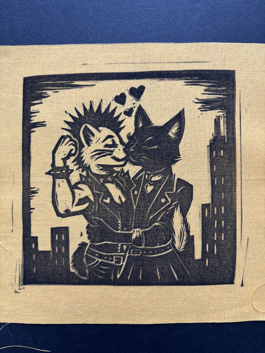 Cats Kissing Patch - Yellow (exclusive)