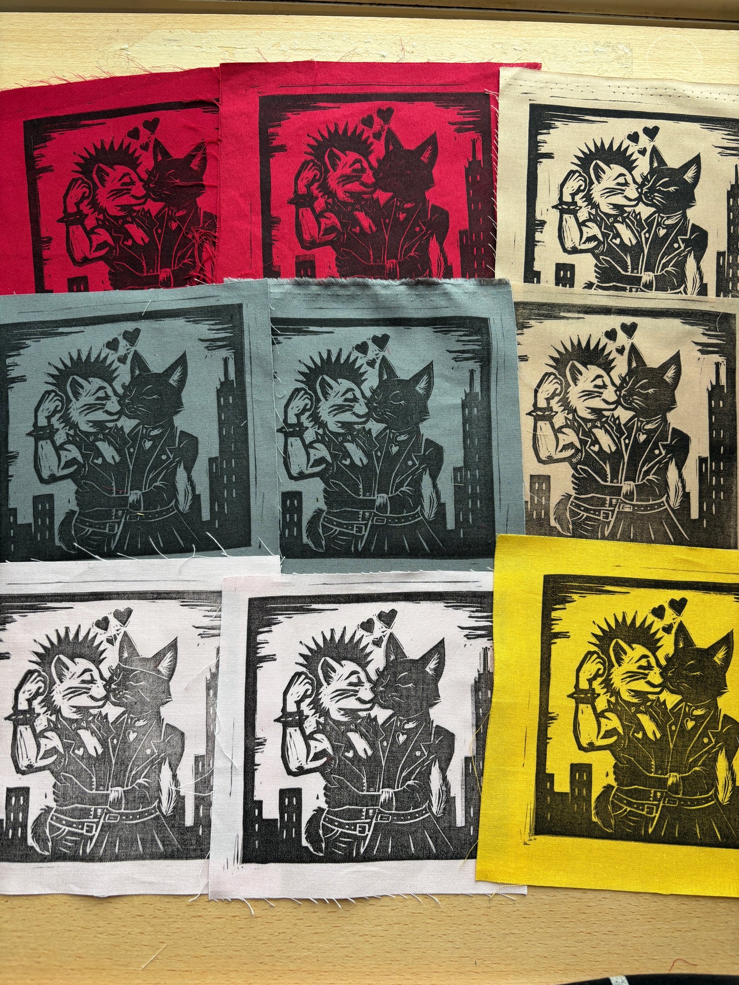 MISPRINT: Cats Kissing Patch (Discontinued)